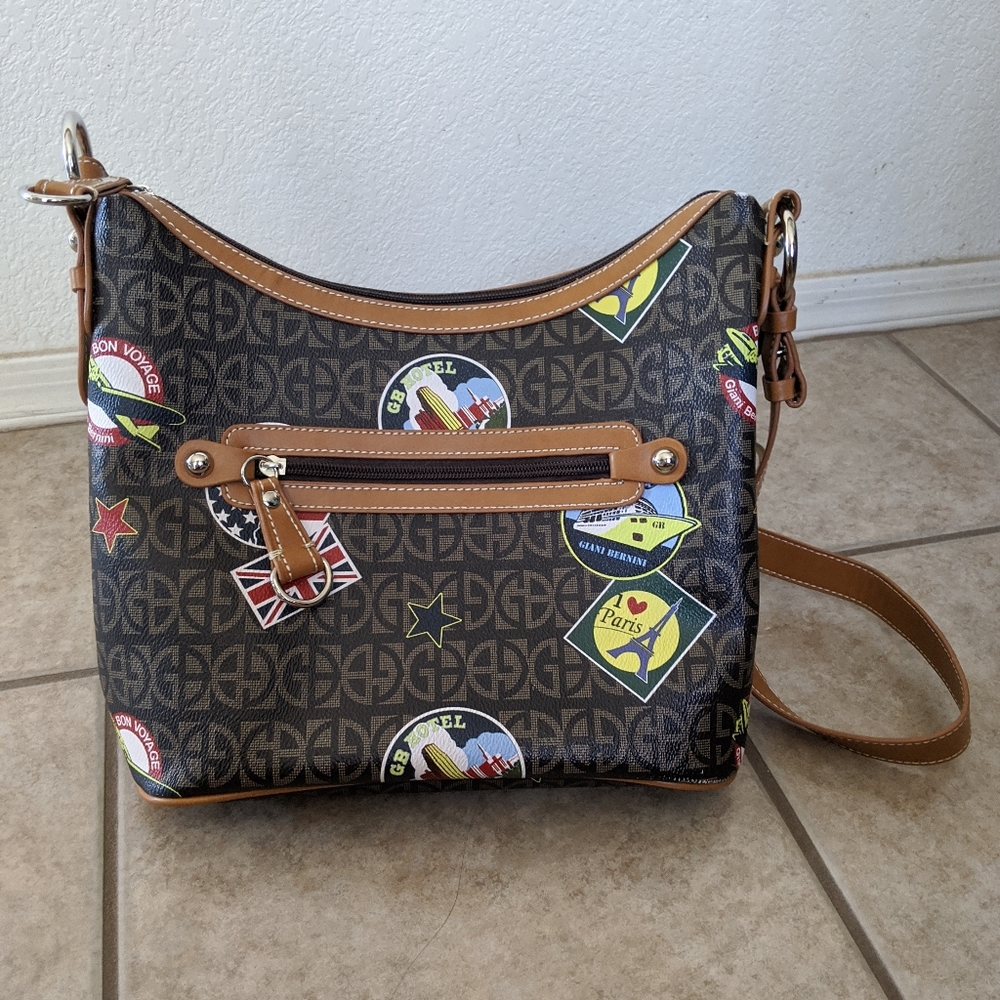 Giani Bernini bon voyage purse